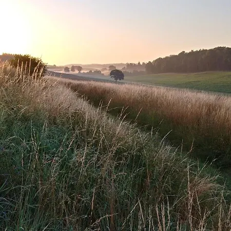 La Ferme D'auwez - Horizon - 6 Pers Avec Sauna Et Piscine Partages Nyaraló